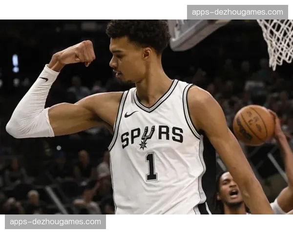 马刺文班亚马32分12篮板8助攻准三双，挡拆配合创造6次直接得分